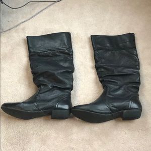 Black boots